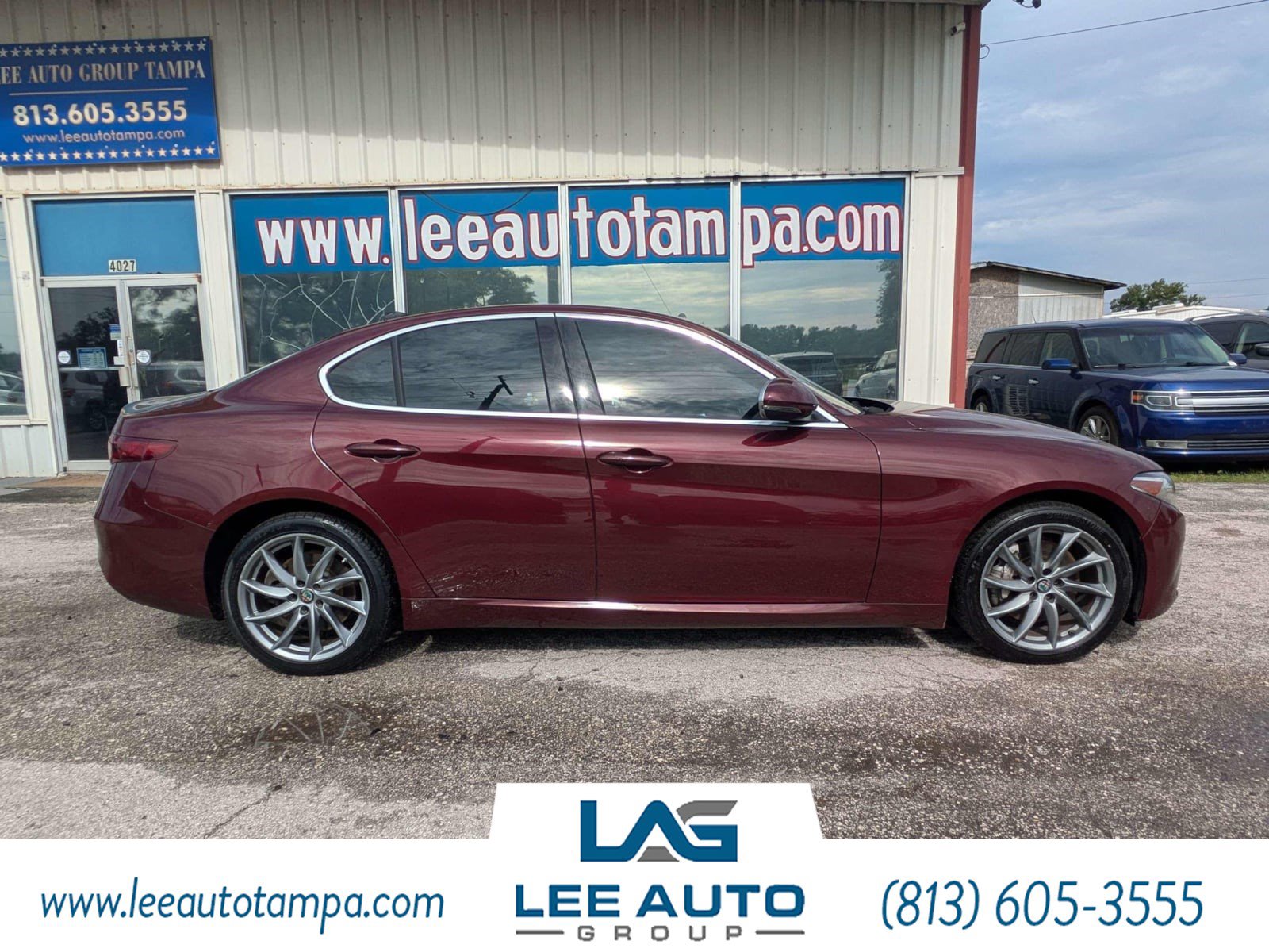 Used 2017 Alfa Romeo Giulia Ti AWD/4WD image 2