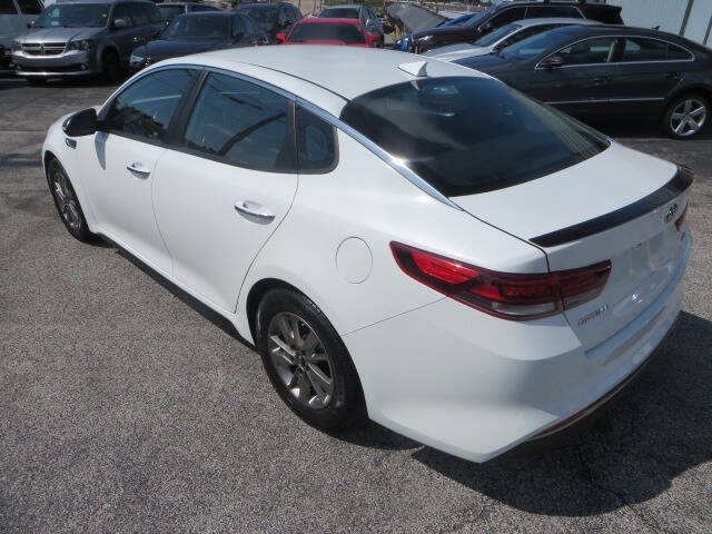 Used 2017 Kia Optima LX w/ Value Package FWD image 26
