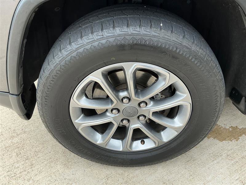 Used 2014 Jeep Grand Cherokee Limited AWD/4WD image 19