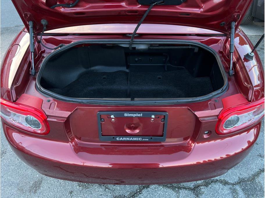 Used 2012 MAZDA MX-5 Miata Grand Touring w/ Premium Pkg image 5