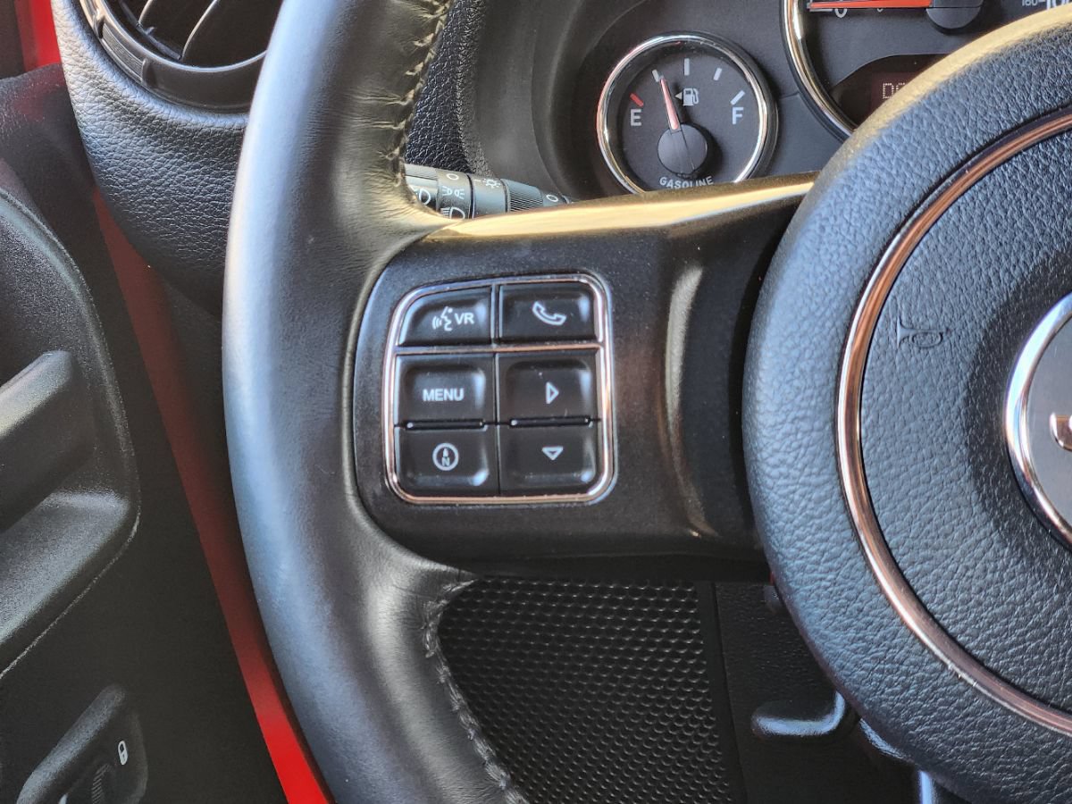 Used 2017 Jeep Wrangler Unlimited Rubicon AWD/4WD image 46