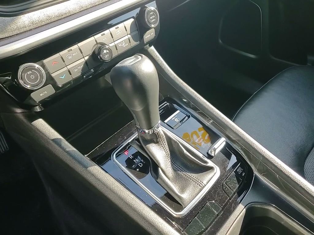 Used 2023 Jeep Compass Latitude image 31