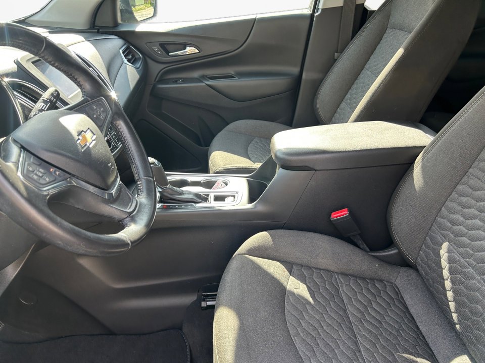 Used 2020 Chevrolet Equinox LT FWD image 9