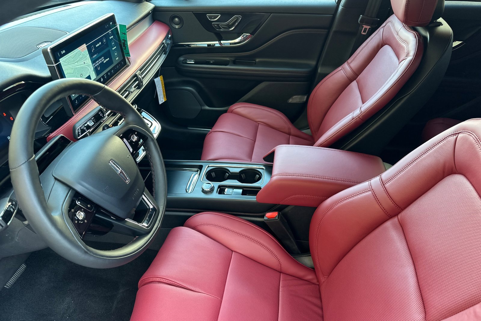 New 2025 Lincoln Corsair Grand Touring w/ Equipment Group 302A image 9