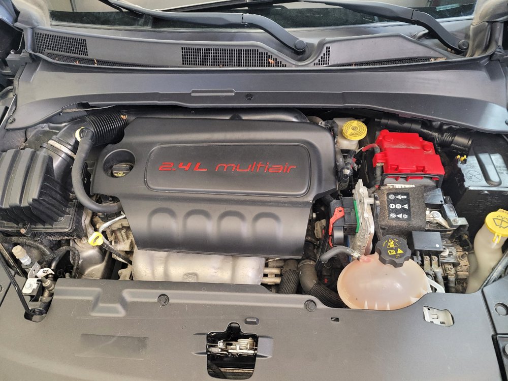 Used 2019 Jeep Compass Latitude w/ Popular Equipment Group FWD image 30