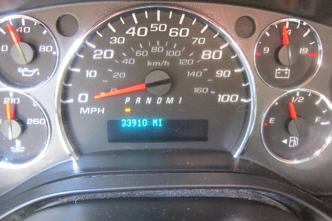 Used 2011 GMC Savana 2500 image 17