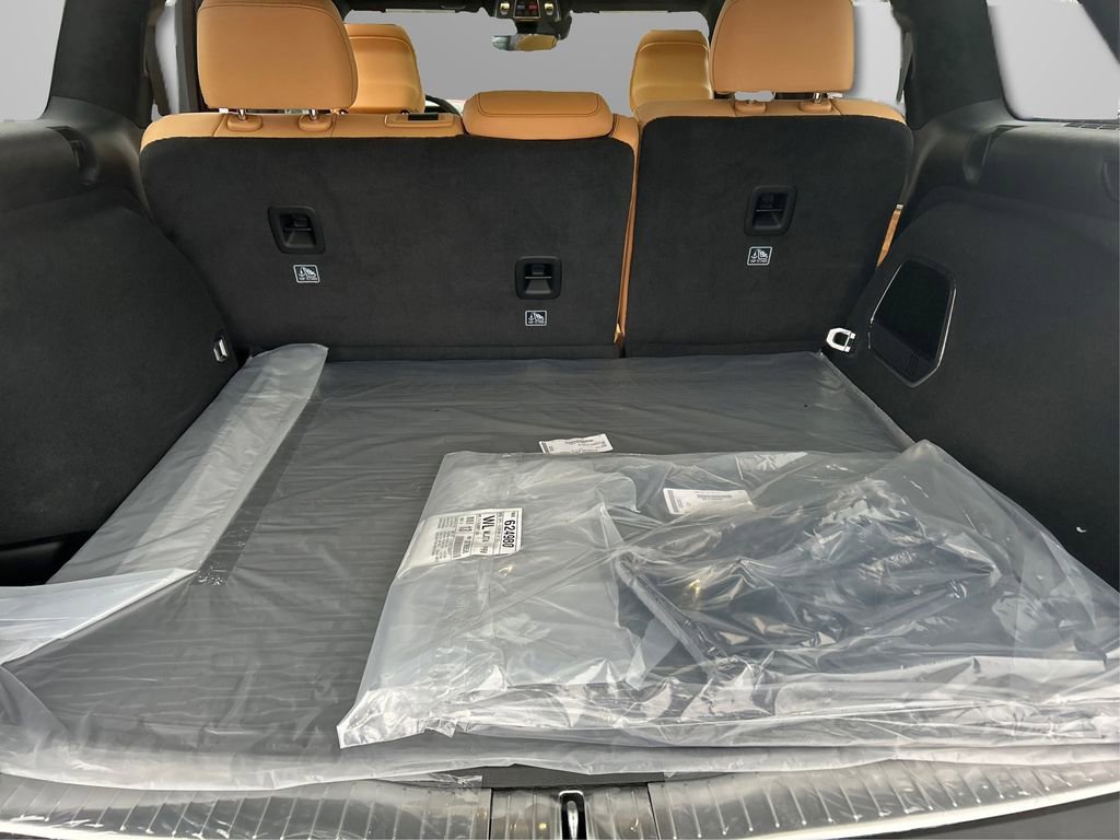 New 2025 Jeep Grand Cherokee Summit image 12