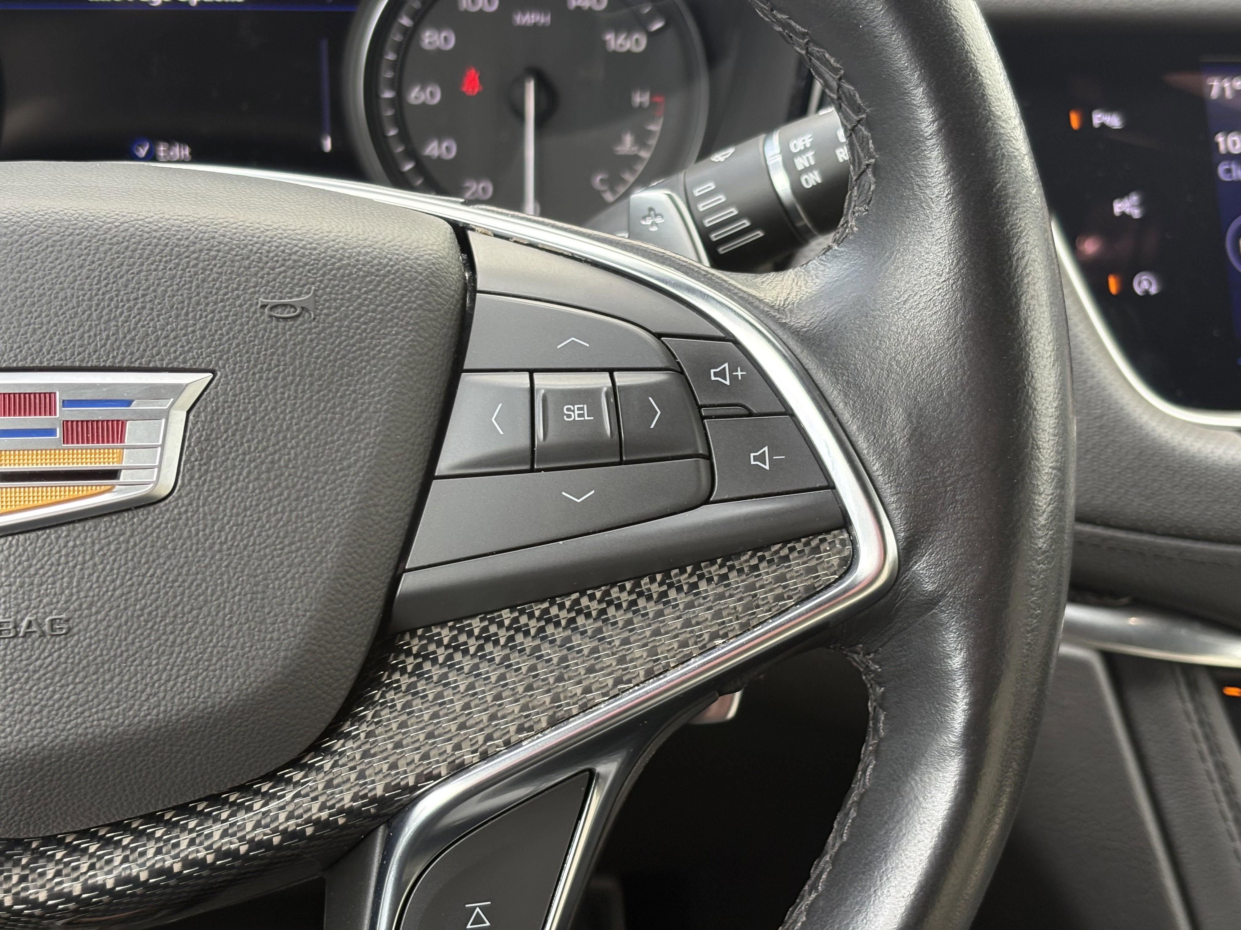 Certified 2023 Cadillac XT5 Sportv w/ Technology Package AWD/4WD image 19
