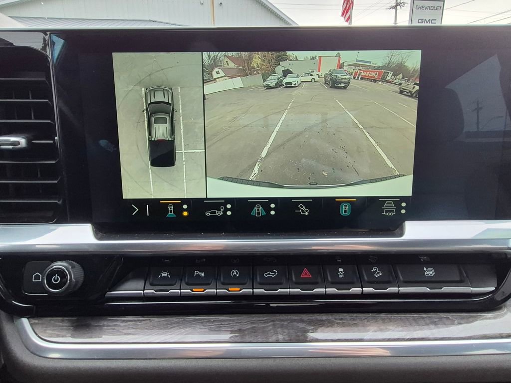 Used 2022 Chevrolet Silverado 1500 LTZ w/ LTZ Convenience Package II image 17