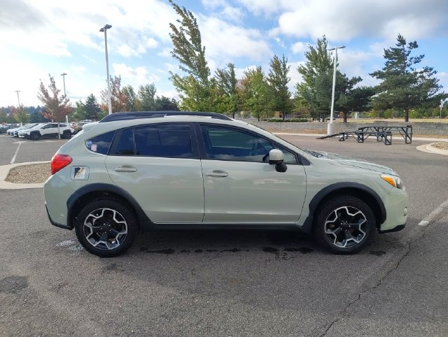 Used 2014 Subaru Crosstrek 2.0i Premium AWD/4WD image 2