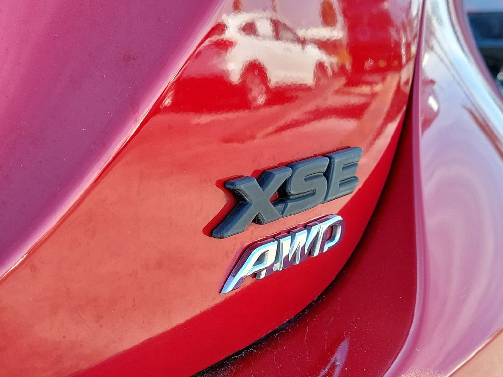 Used 2022 Toyota Camry XSE w/ Cold Weather Package AWD/4WD image 5