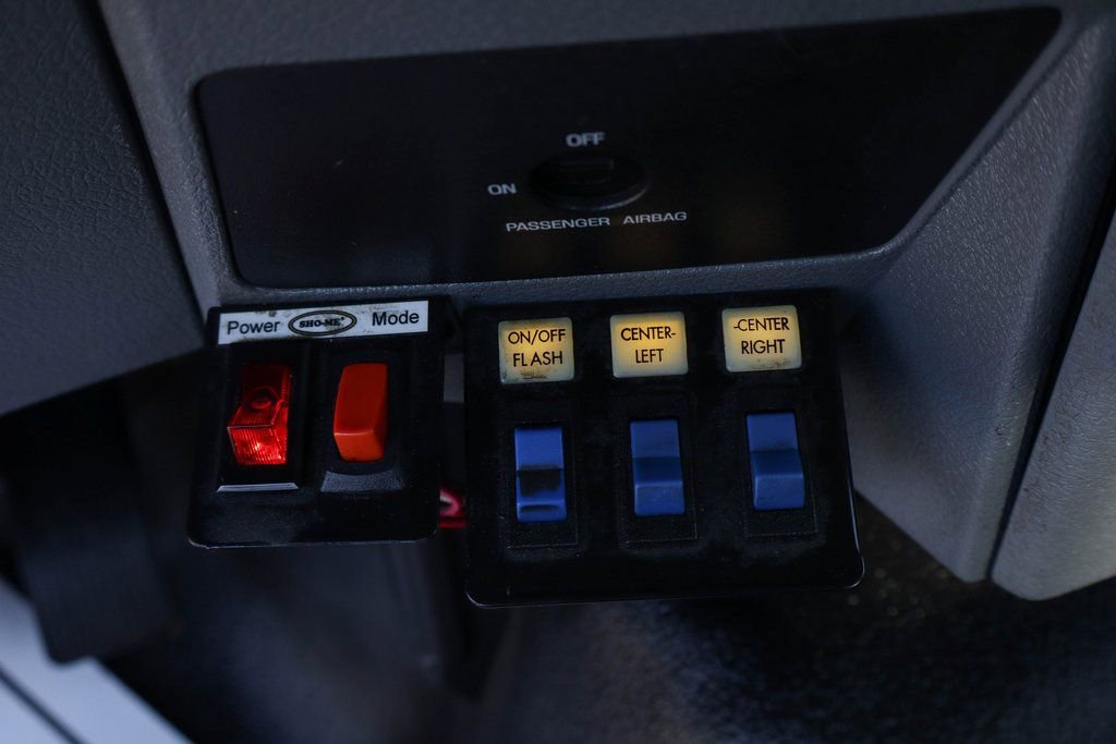 Used 2012 Ford F550 2WD Regular Cab Super Duty w/ PWR Equipment Group image 29