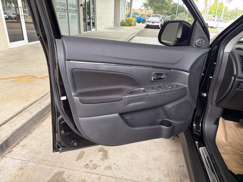 New 2027 Mitsubishi Outlander Sport ES AWD/4WD image 28