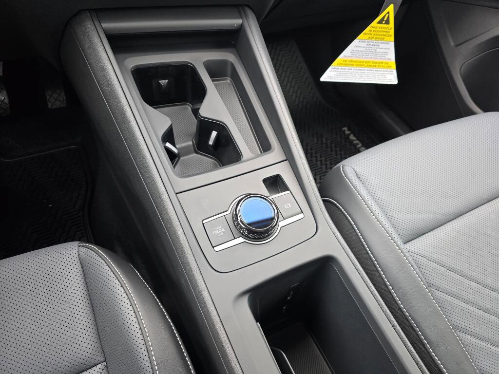 New 2026 Volkswagen Tiguan SE image 32