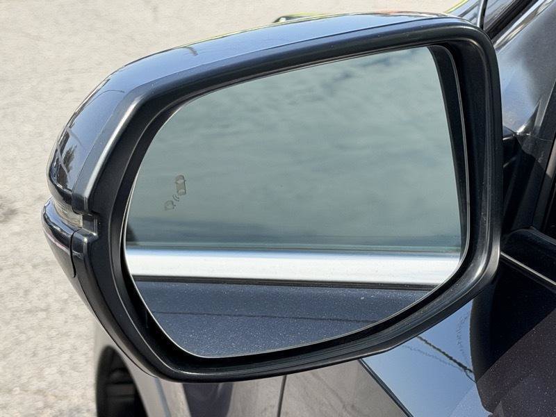 Used 2019 Honda CR-V EX image 17