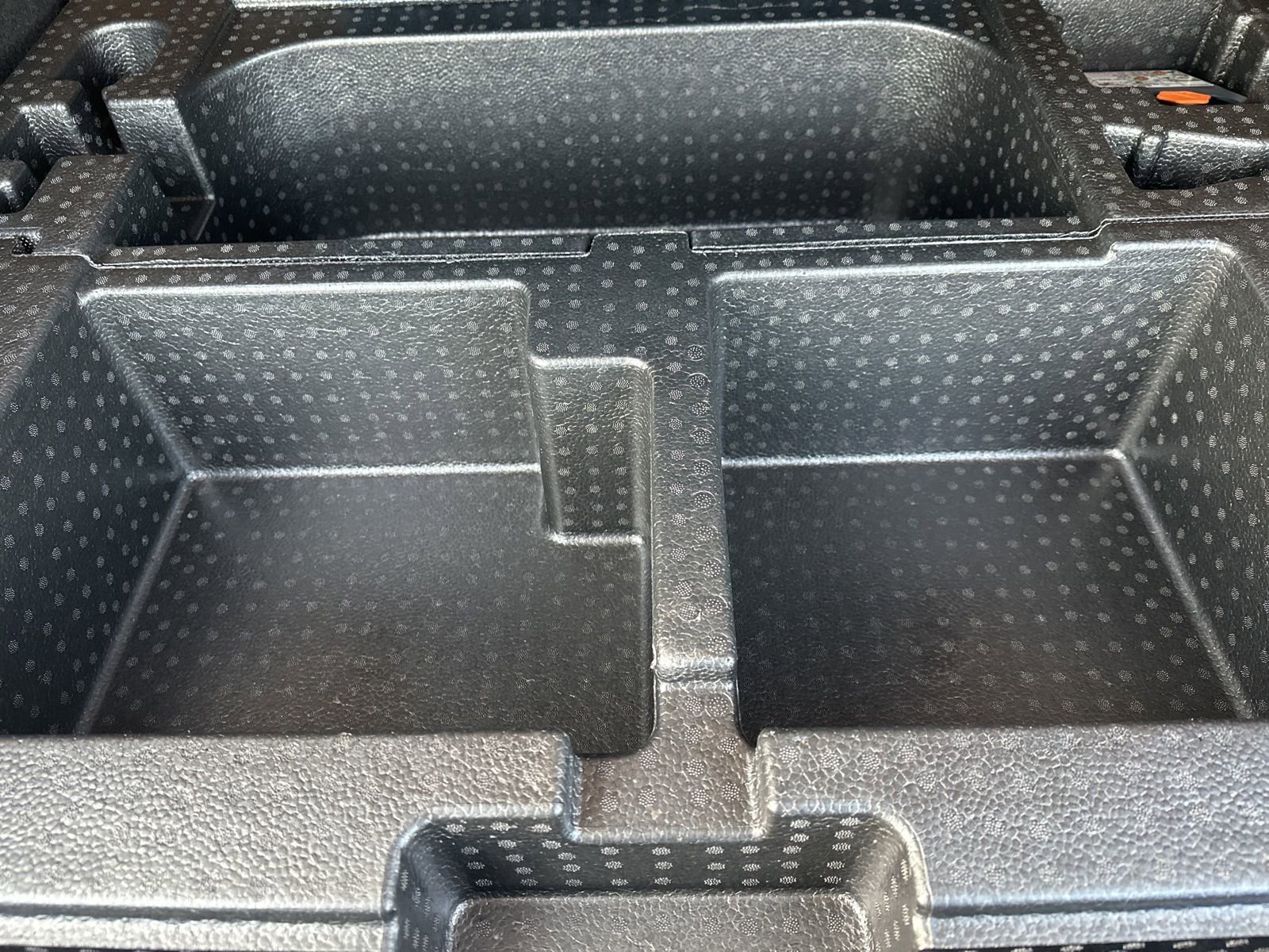 Used 2025 Nissan Kicks SV image 24