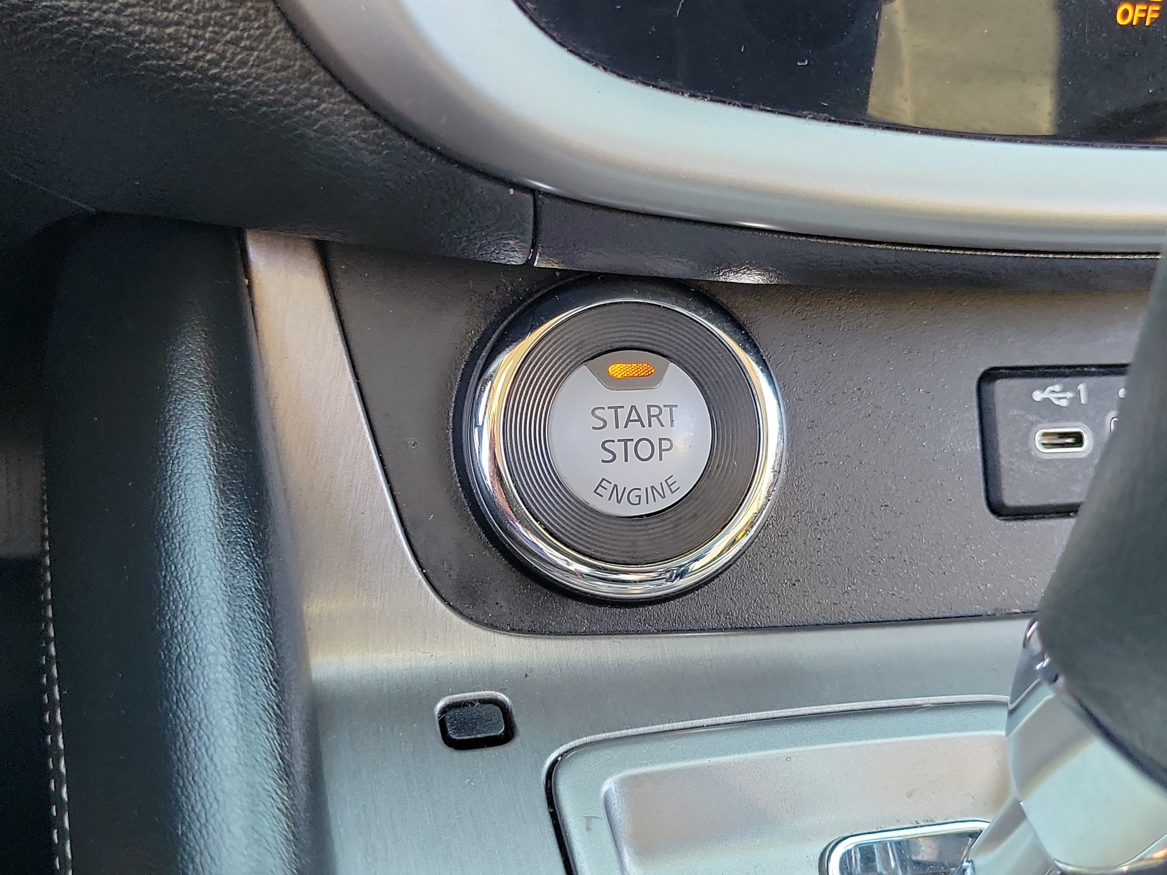 Used 2021 Nissan Murano S FWD image 16