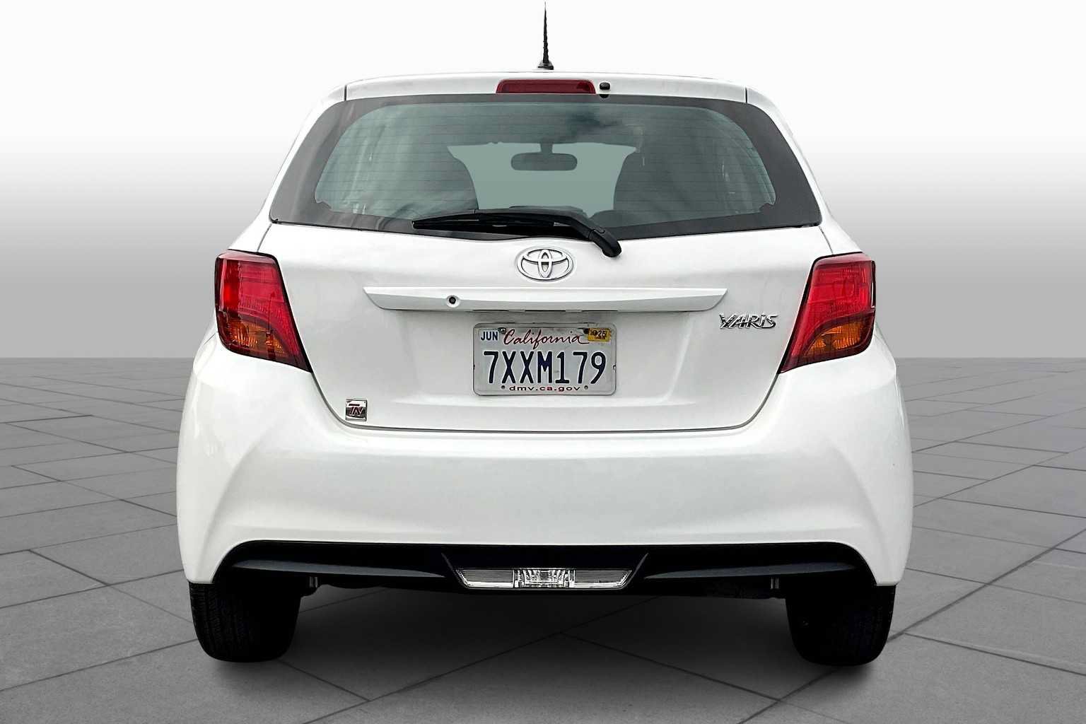 Used 2015 Toyota Yaris L FWD image 4