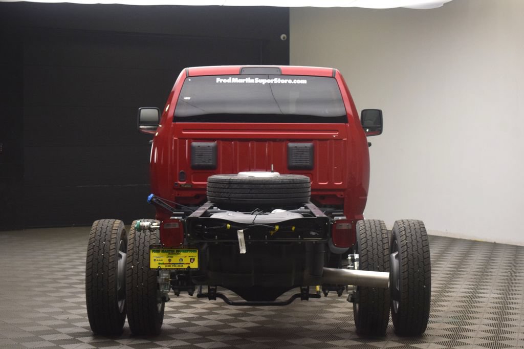 New 2026 RAM 5500 Tradesman w/ Chrome Appearance Group AWD/4WD image 6