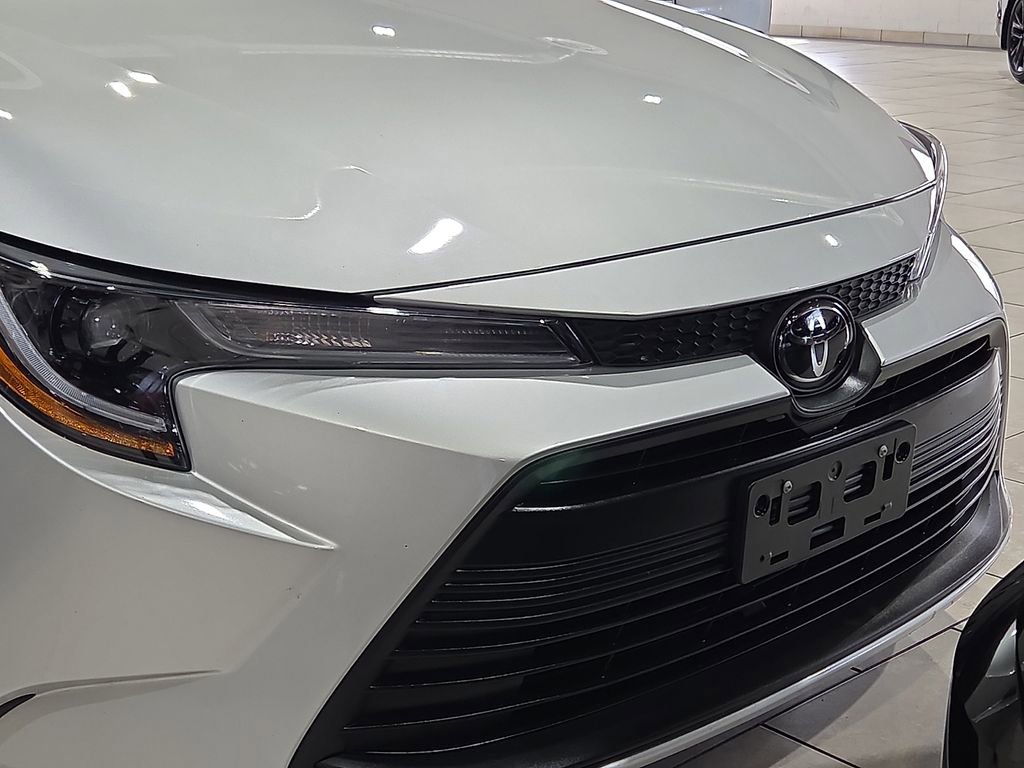 Certified 2025 Toyota Corolla LE image 7