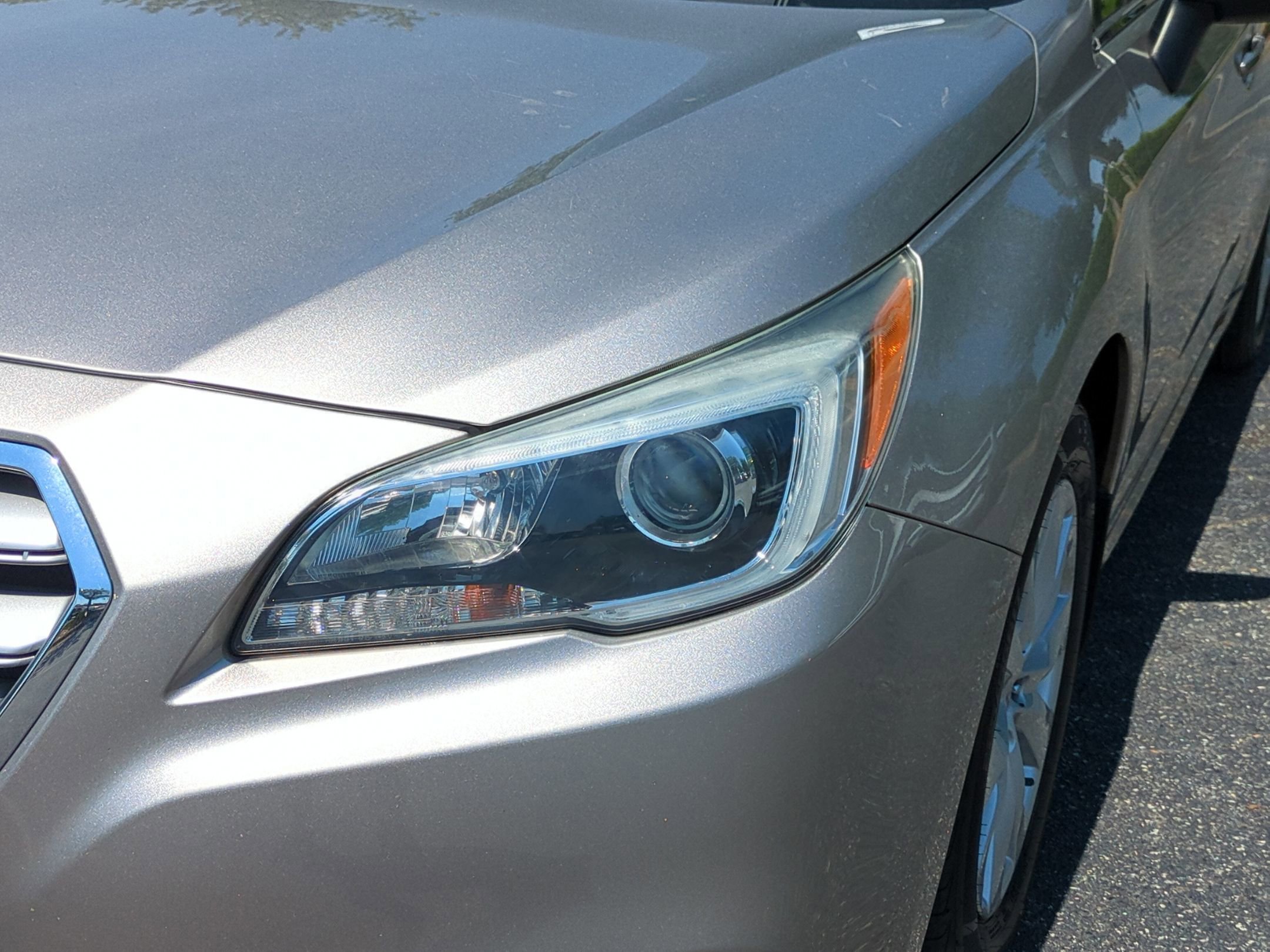 Used 2016 Subaru Legacy 2.5i Premium AWD/4WD image 6
