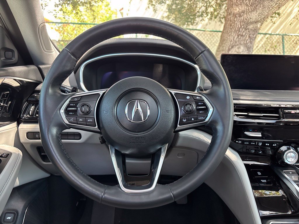 Used 2024 Acura MDX w/ Technology Package FWD image 24