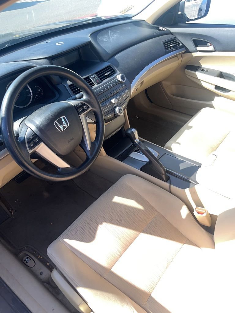 Used 2011 Honda Accord LX image 4
