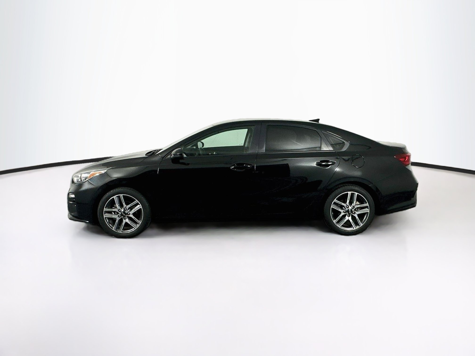 Used 2019 Kia Forte S FWD image 4
