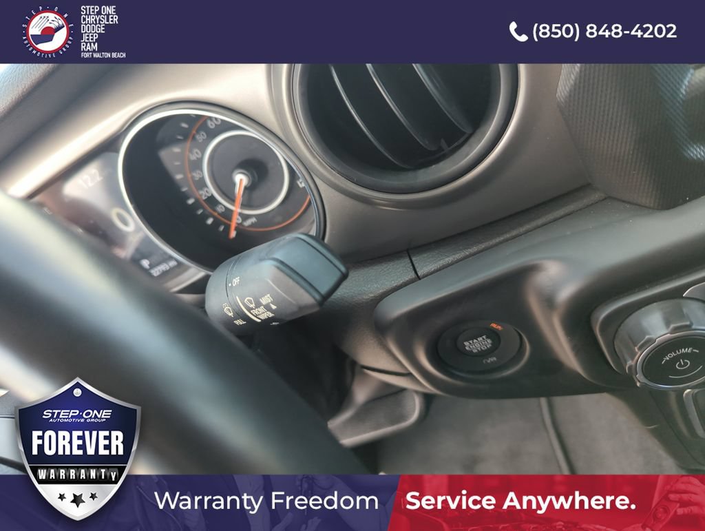 Used 2022 Jeep Gladiator Sport AWD/4WD image 23
