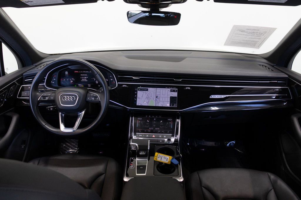 Used 2024 Audi Q7 2.0T Premium w/ Convenience Package AWD/4WD image 27