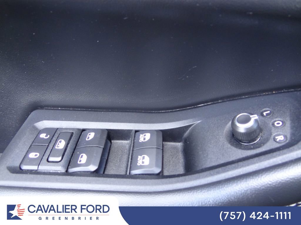 Used 2023 Jeep Grand Cherokee L Limited w/ Luxury Tech Group II AWD/4WD image 20