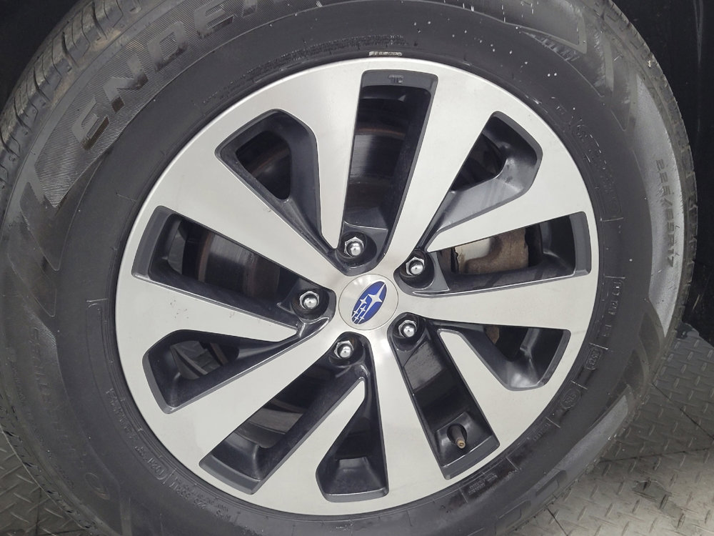 Used 2022 Subaru Outback Premium image 31