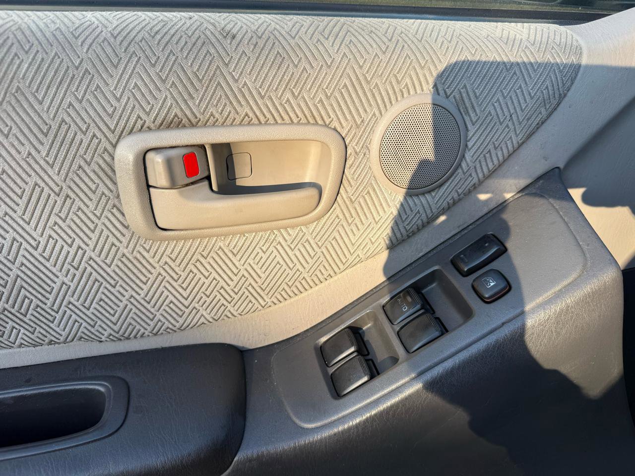 Used 2001 Toyota Highlander 4WD V6 image 27