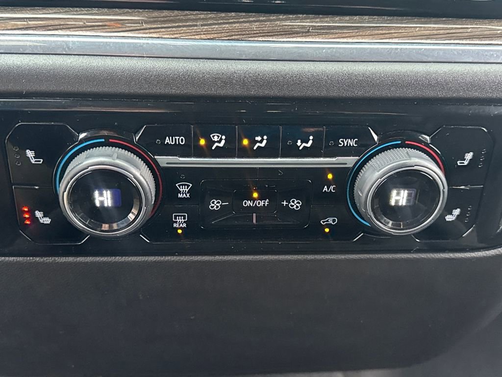 Used 2025 Chevrolet Silverado 1500 LT image 19