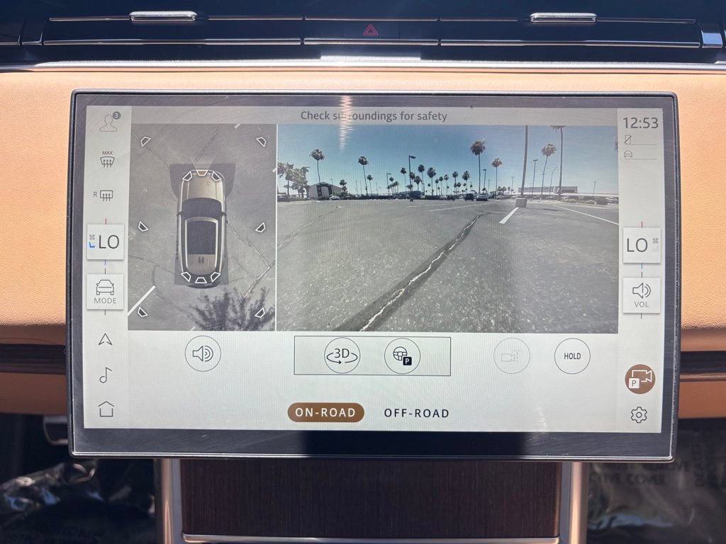 Used 2025 Land Rover Range Rover SE AWD/4WD image 14