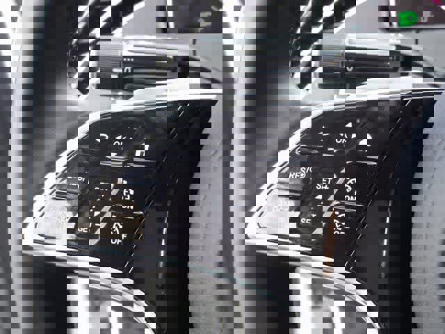 Used 2024 Mercedes-Benz E 350 E 350 image 21