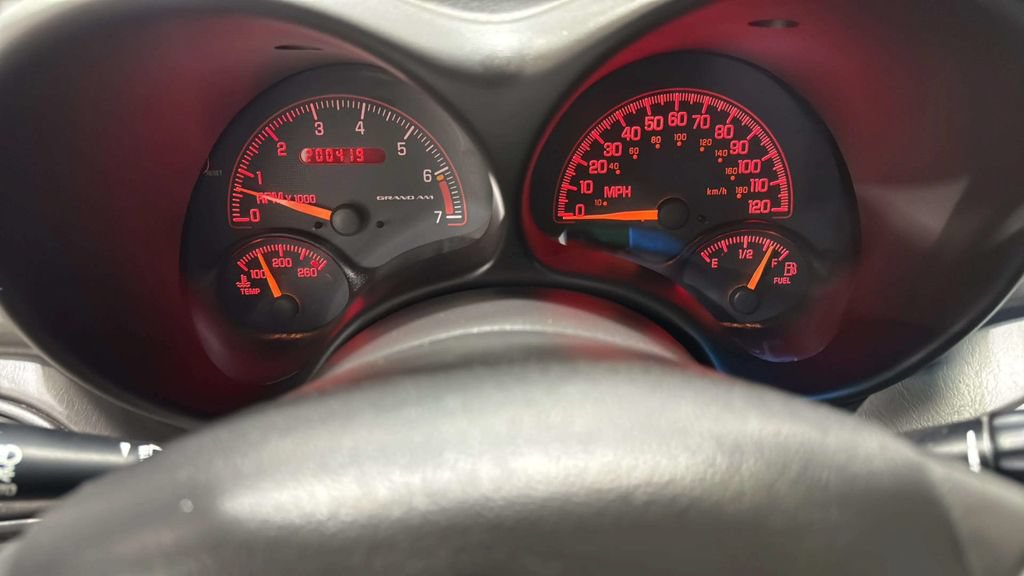 Used 2004 Pontiac Grand Am GT FWD image 22