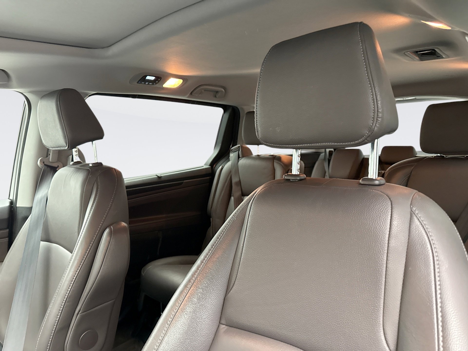 Used 2021 Honda Odyssey EX-L image 10