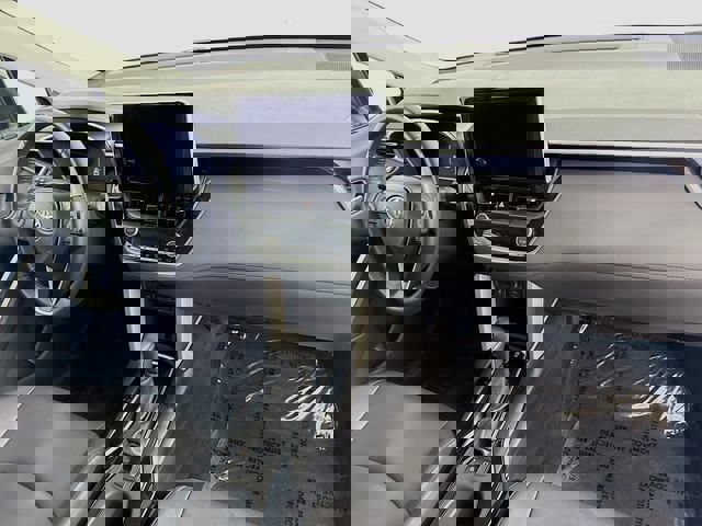 Certified 2025 Toyota Corolla Cross XLE w/ Convenience Package image 29