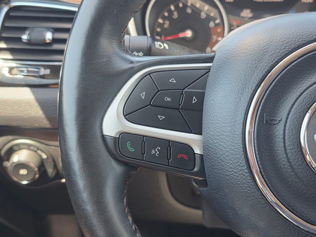 Used 2019 Jeep Compass Limited image 35