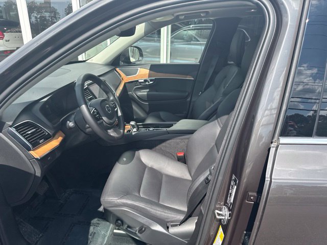 Certified 2024 Volvo XC90 B5 Plus AWD/4WD image 21