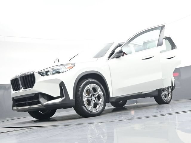 Used 2023 BMW X1 xDrive28i w/ Premium Package AWD/4WD image 50