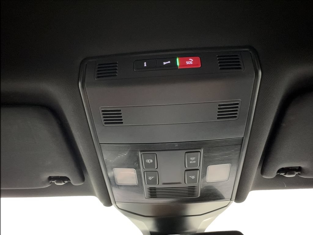 Used 2024 Volkswagen Jetta Sport FWD image 50