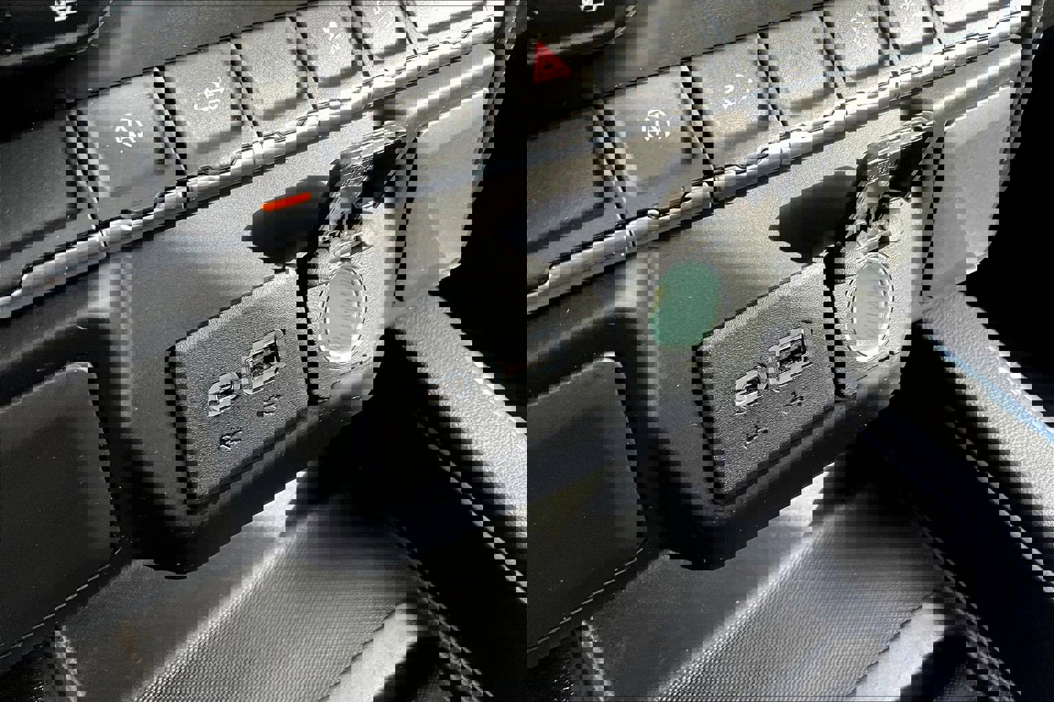 Used 2022 Chevrolet Silverado 1500 LT Trail Boss w/ Bed Protection Package image 29