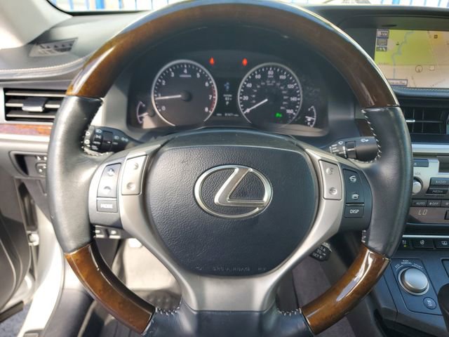 Used 2013 Lexus ES 350 image 29