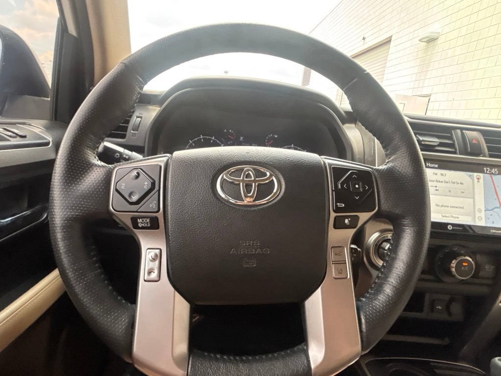 Used 2023 Toyota 4Runner SR5 Premium w/ Moonroof Package RWD image 23