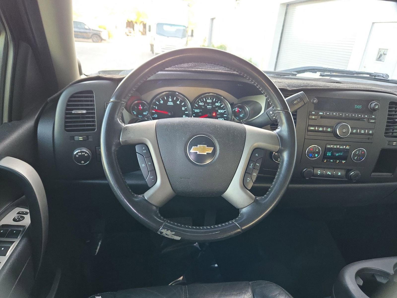 Used 2011 Chevrolet Silverado 1500 LT w/ All-Star Edition image 12