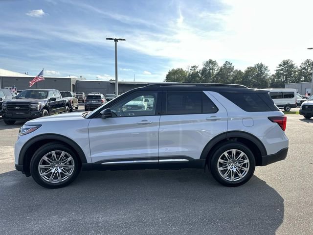 New 2026 Ford Explorer Platinum image 15