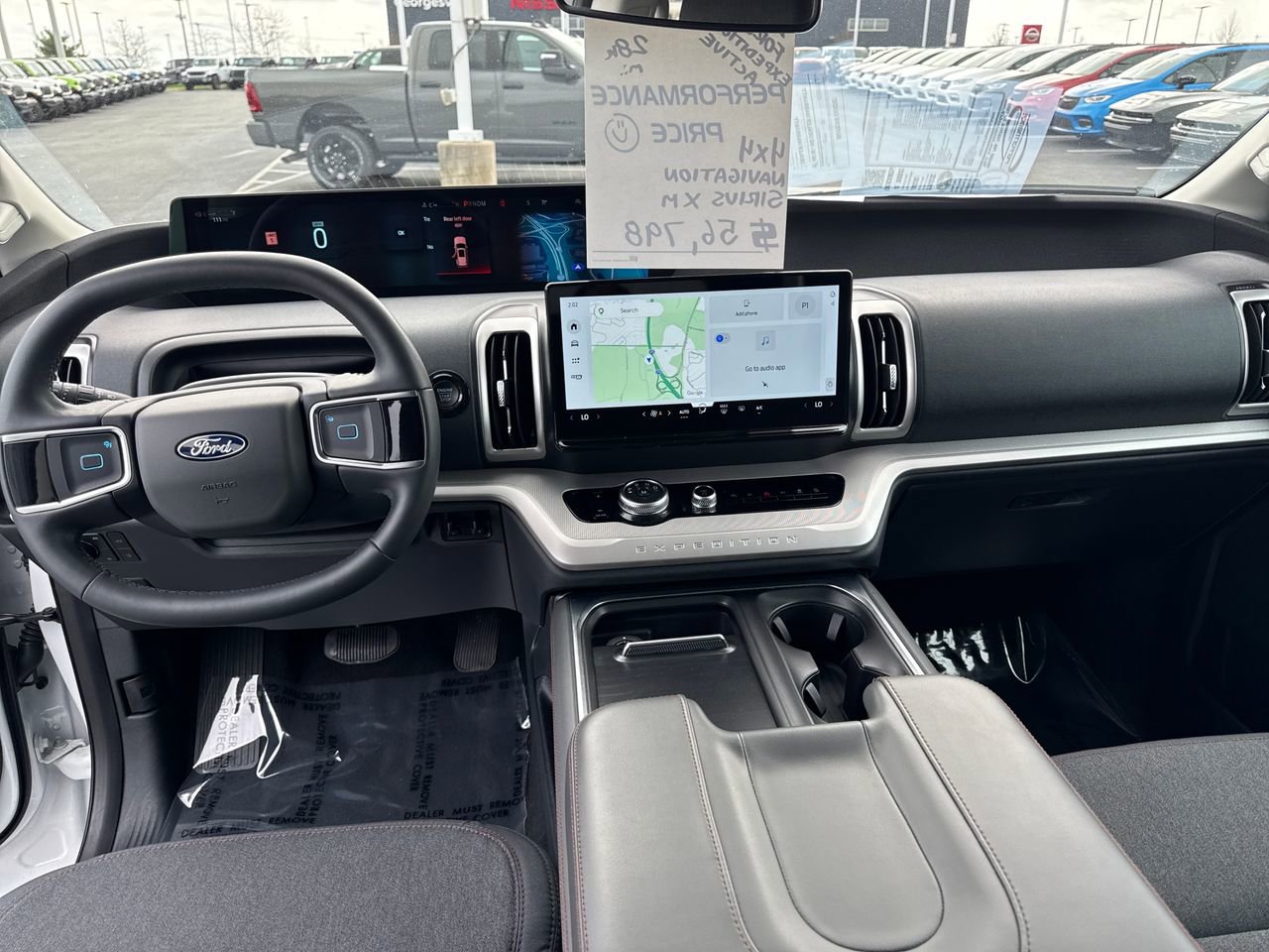 Used 2025 Ford Expedition Active image 15