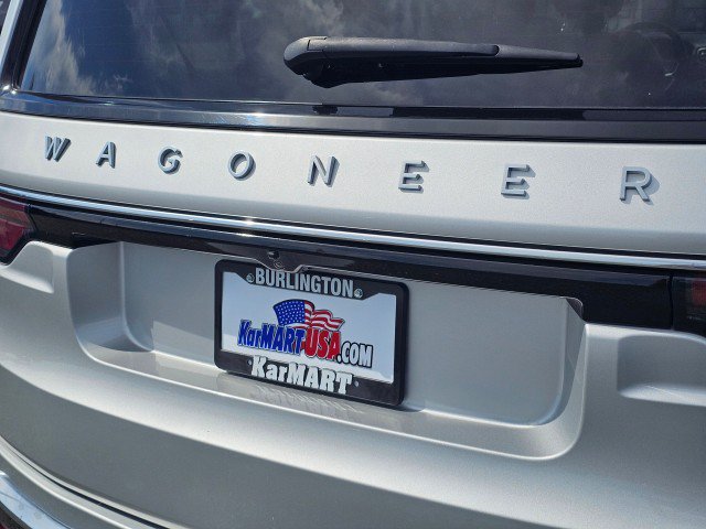 Certified 2024 Jeep Wagoneer Series III w/ Premium Group I AWD/4WD image 16